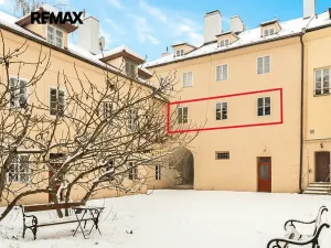 Prodej bytu 4+1, Praha - Malá Strana, Valdštejnská, 117 m2