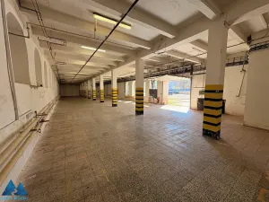 Pronájem skladu, Trutnov, Tovární, 468 m2