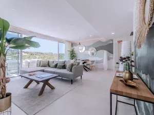 Prodej bytu 4+kk, La Línea de la Concepción, Španělsko, Paseo Marítimo de La Alcaidesa, 129 m2