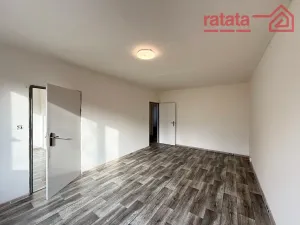 Pronájem bytu 3+1, Chomutov, Zahradní, 77 m2