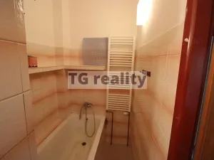 Pronájem rodinného domu, Praha - Kyje, Vlkovická, 109 m2