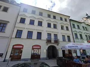 Pronájem bytu 2+kk, Klatovy, nám. Míru, 38 m2