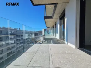 Pronájem bytu 2+kk, Praha - Modřany, Československého exilu, 50 m2