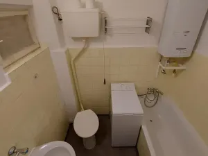 Pronájem bytu 1+kk, Praha - Vysočany, Kolbenova, 30 m2