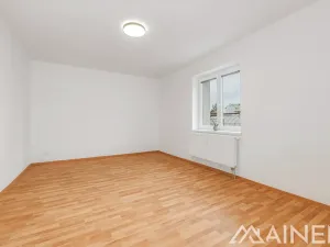 Prodej bytu 1+1, Dobřany, Přeštická, 36 m2