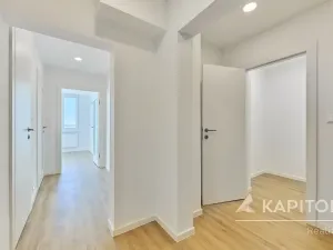 Prodej bytu 3+kk, Praha - Záběhlice, Hledíková, 54 m2