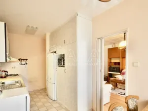 Pronájem bytu 3+1, Praha - Čimice, Křivenická, 72 m2