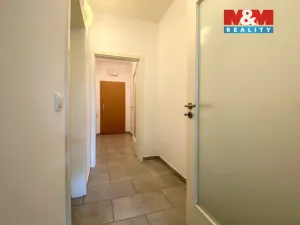 Pronájem bytu 1+kk, Lovosice, Osvoboditelů, 39 m2