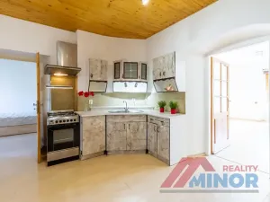 Pronájem bytu 2+1, Slaný, Kynského, 70 m2