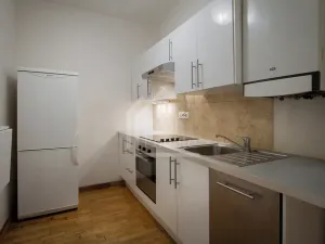Pronájem bytu 2+kk, Praha - Holešovice, Komunardů, 47 m2