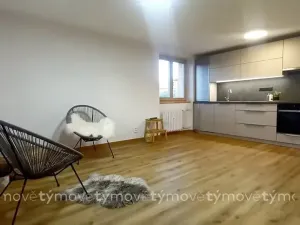 Pronájem bytu 3+kk, Pardubice, Ke Kamenci, 79 m2