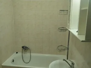 Pronájem bytu 2+1, Pardubice, Sladkovského, 75 m2