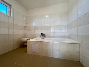 Pronájem bytu 3+1, Všetaty, 83 m2