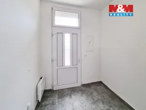 Pronájem bytu 1+1, Sokolov, Nádražní, 38 m2