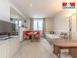 Prodej bytu 3+1, Nymburk, Husova, 68 m2