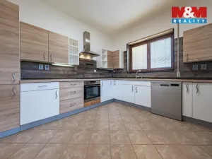 Pronájem rodinného domu, Říčany, Želivská, 232 m2