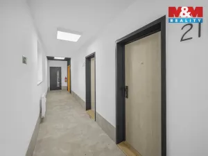 Pronájem bytu 1+kk, Praha - Vysočany, 17 m2