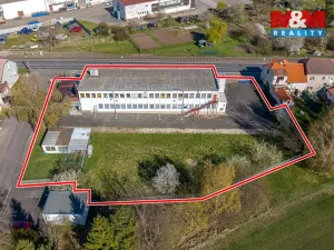 Prodej obchodního prostoru, Čáslav - Čáslav-Nové Město, Chrudimská, 900 m2