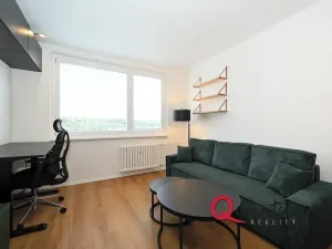 Pronájem bytu 1+kk, Praha - Modřany, Pertoldova, 30 m2