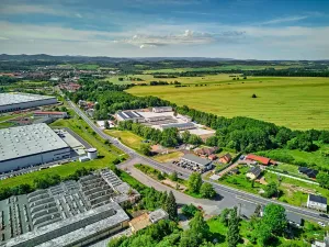 Pronájem skladu, Ostrov, 200 m2