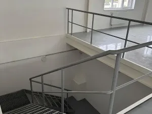 Pronájem skladu, Ostrov, 200 m2