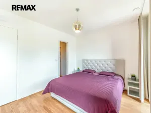 Pronájem rodinného domu, Praha - Dejvice, V Šáreckém údolí, 201 m2