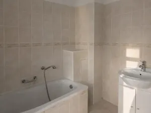 Prodej bytu 2+1, Poděbrady, Sklářská, 52 m2