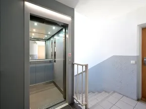 Pronájem bytu 3+kk, Praha - Žižkov, Baranova, 87 m2