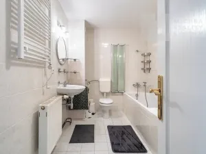 Prodej rodinného domu, Mikulov, Hliniště, 362 m2