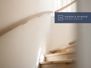 Prodej bytu 3+kk, Pohořelice, U Kasáren, 78 m2