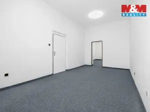 Pronájem kanceláře, Plzeň - Severní Předměstí, Karlovarská, 51 m2