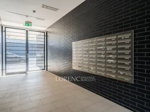 Pronájem bytu 2+kk, Praha - Libeň, Ocelářská, 65 m2