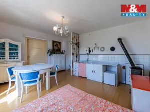 Prodej rodinného domu, Karlovy Vary - Drahovice, V. Huga, 214 m2