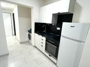 Pronájem bytu 1+1, Praha - Radotín, Vrážská, 37 m2