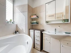 Prodej bytu 3+kk, Praha, Remízková, 74 m2