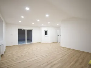 Prodej rodinného domu, Horní Poříčí, 284 m2