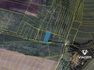 Prodej podílu pole, Jeviněves, 727 m2