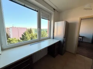 Pronájem bytu 3+1, Hrušovany u Brna, Sídliště, 72 m2
