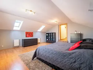 Prodej rodinného domu, Rosice, Malackova, 162 m2