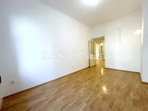 Pronájem bytu 3+kk, Praha - Vinohrady, Slezská, 73 m2