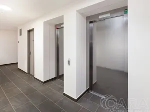 Prodej bytu 1+kk, Praha - Hloubětín, Poděbradská, 32 m2