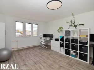 Prodej bytu 3+1, Plzeň, Železničářská, 76 m2