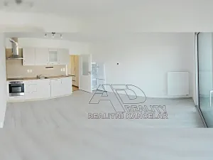 Pronájem bytu 1+kk, České Budějovice, Na Zlaté stoce, 31 m2