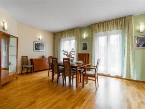 Prodej rodinného domu, Zeleneč, Zahradní, 203 m2