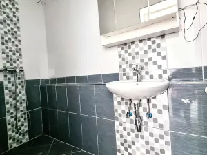 Pronájem bytu 1+1, Bílina, Seifertova, 66 m2