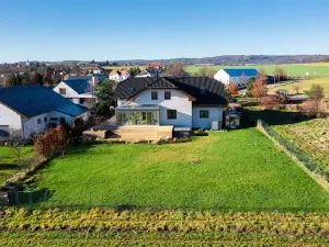 Prodej rodinného domu, Líšnice, 336 m2