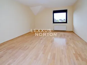 Pronájem rodinného domu, Horoměřice, Do Oříšků, 240 m2