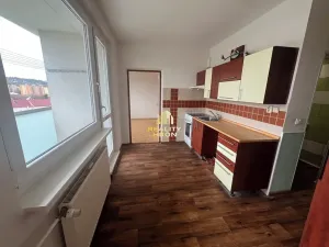 Prodej bytu 2+1, Kadaň, Věžní, 52 m2