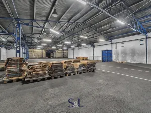 Prodej výrobních prostor, Nový Bor, Sklářská, 6477 m2