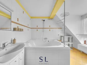 Prodej ubytování, Skorkov, 1229 m2